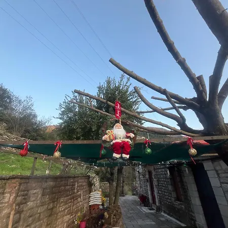 Holiday home μαριγουλαμ *