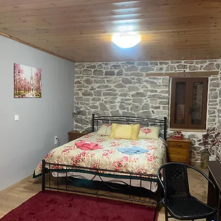 Holiday home μαριγουλαμ