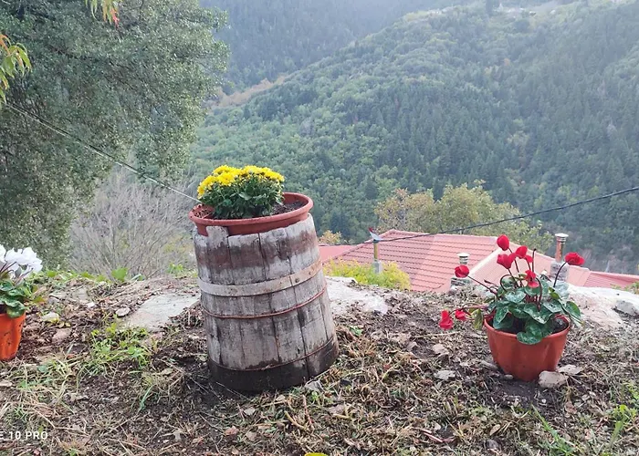 Holiday home μαριγουλαμ